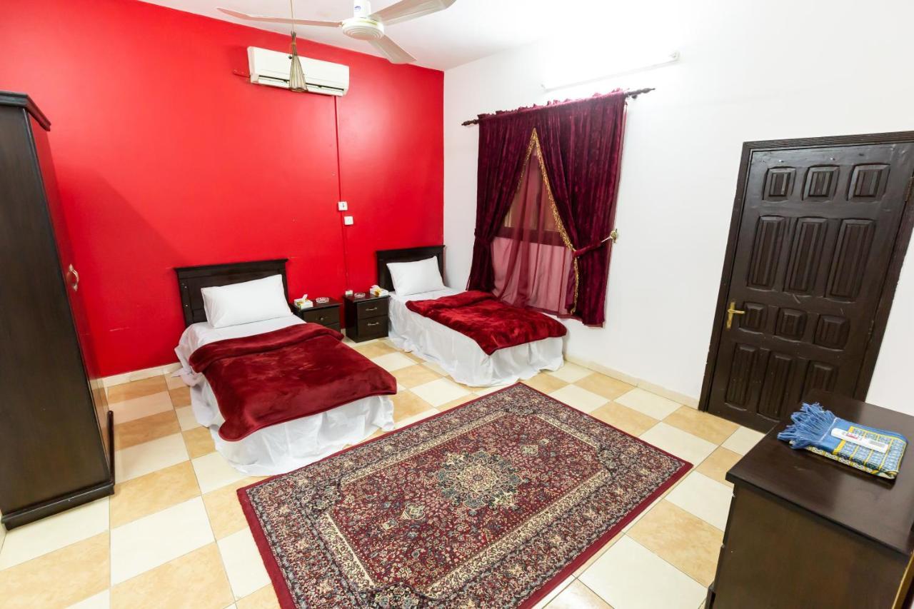 Al Eairy Furnished Apartments - Al Bahah 4 외부 사진